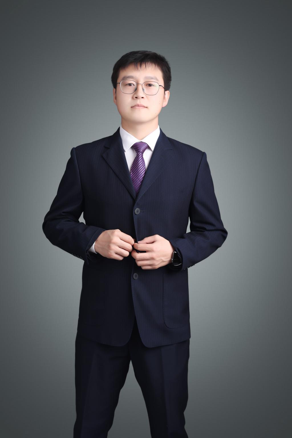 undefined 个人基本信息
