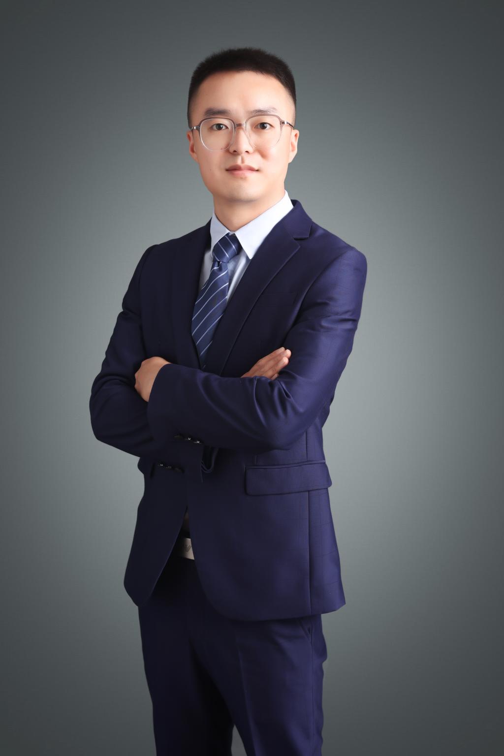 undefined 个人基本信息
