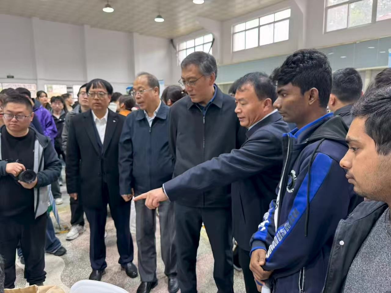 星空携手利物浦开启官方合作举办职业星