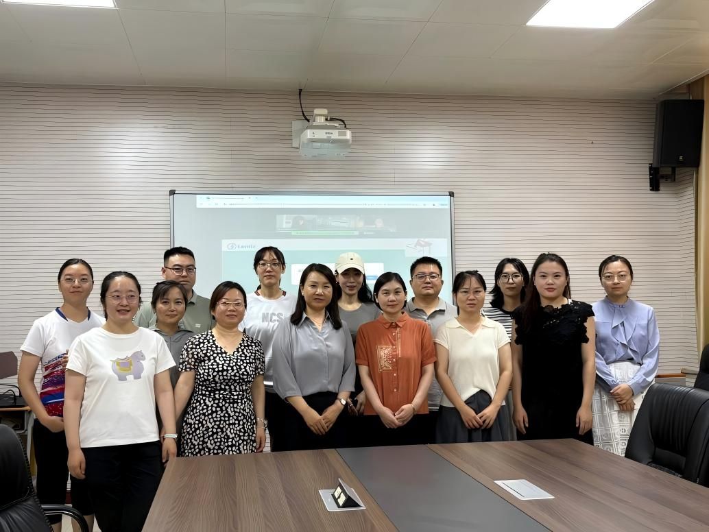 国际星空携手利物浦开启官方合作参加星