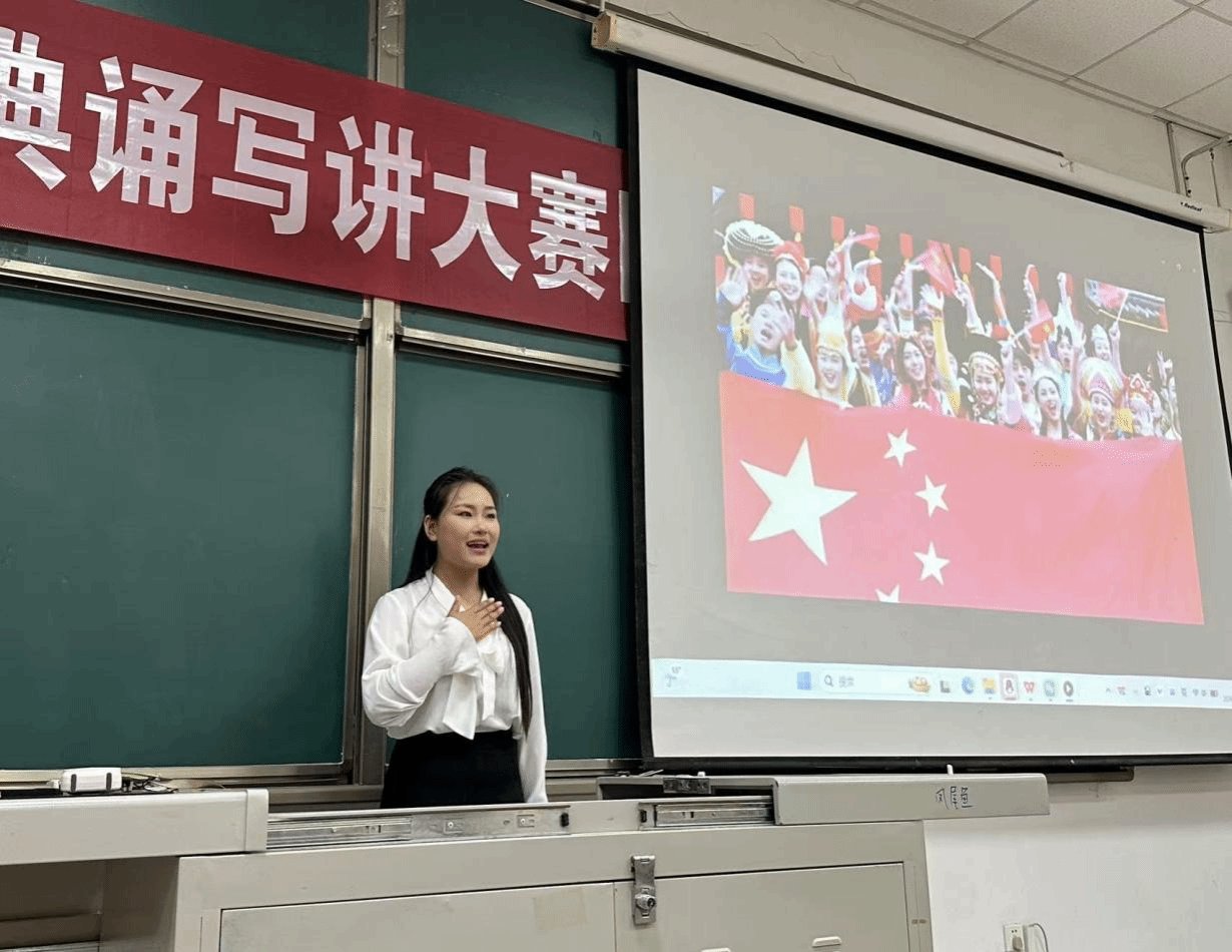 通过诵读经典名篇