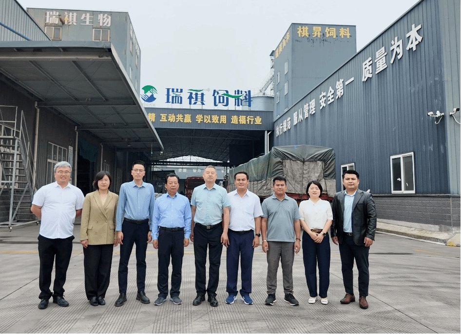 老挝苏发努冯大学技术管理办公室主任桑