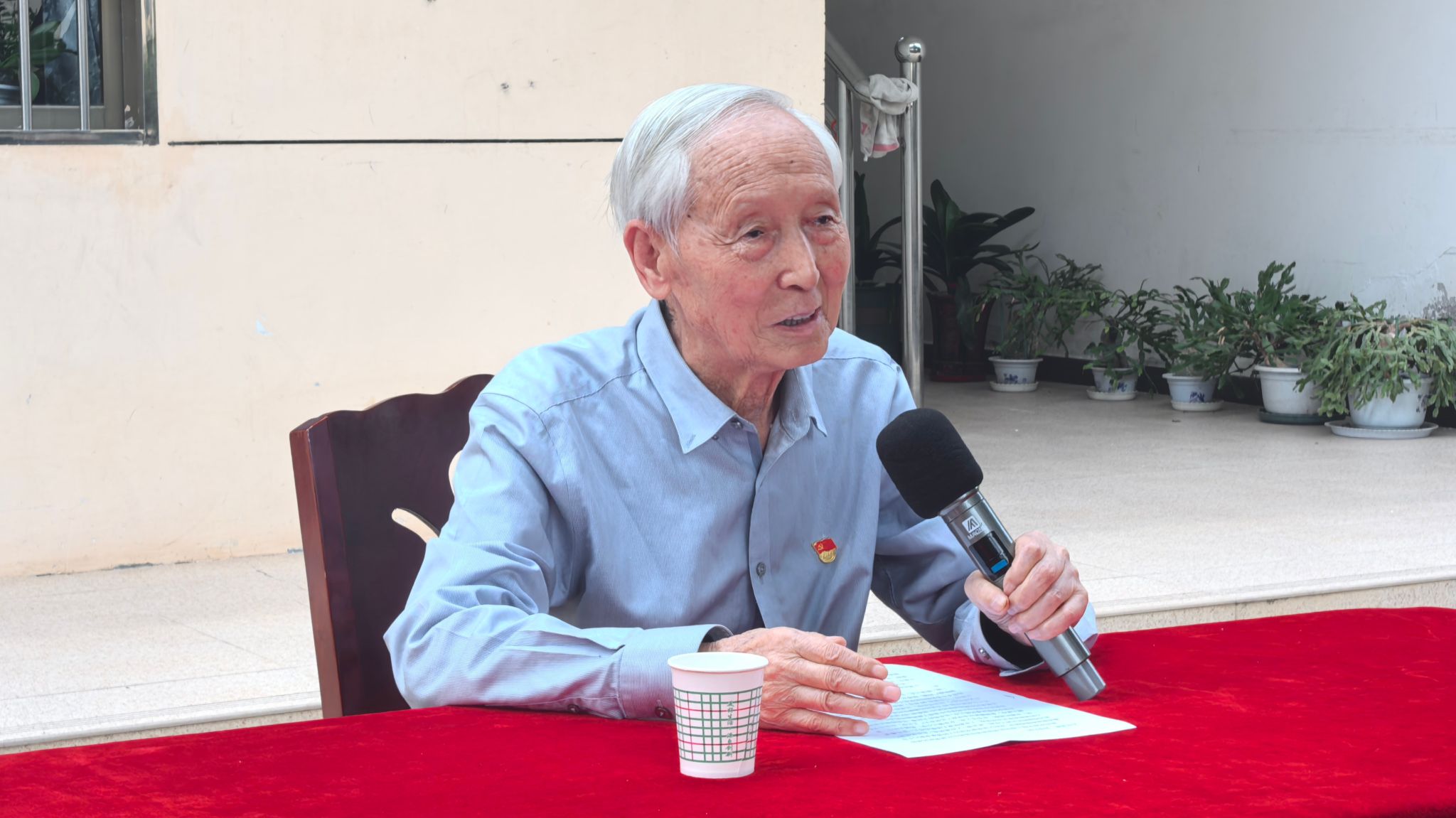 全体师生聆听赵瑜研究员讲述“种子梦”