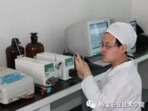 都有数千名学子走出母校的大门