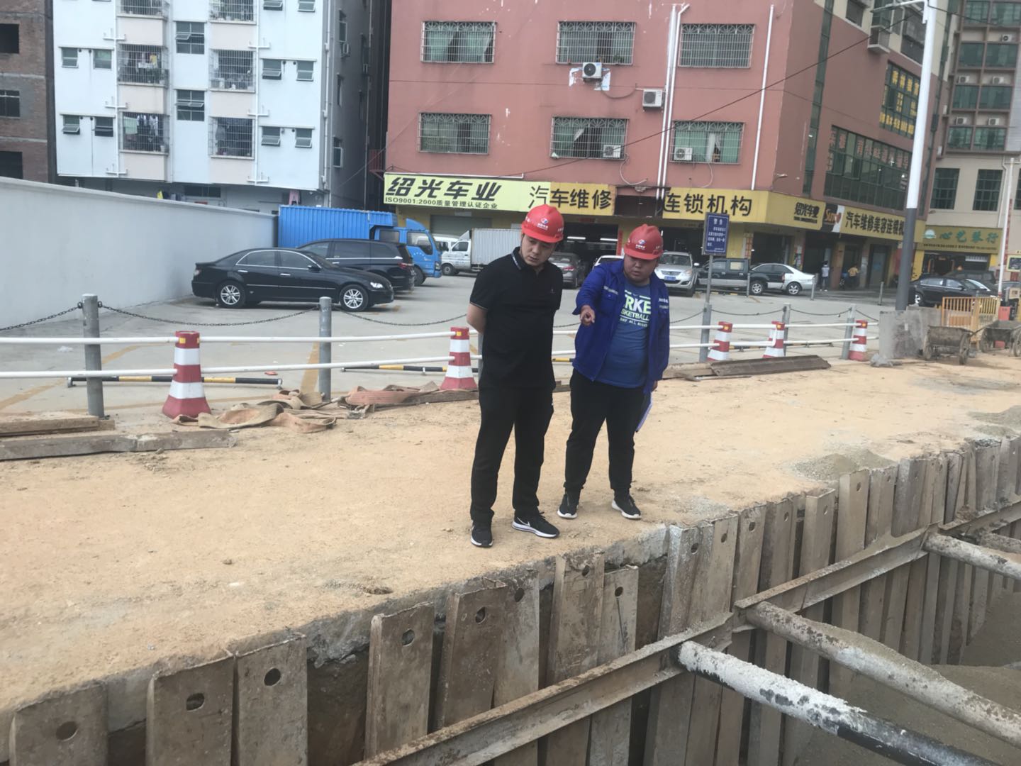 出生于咸阳市泾阳县