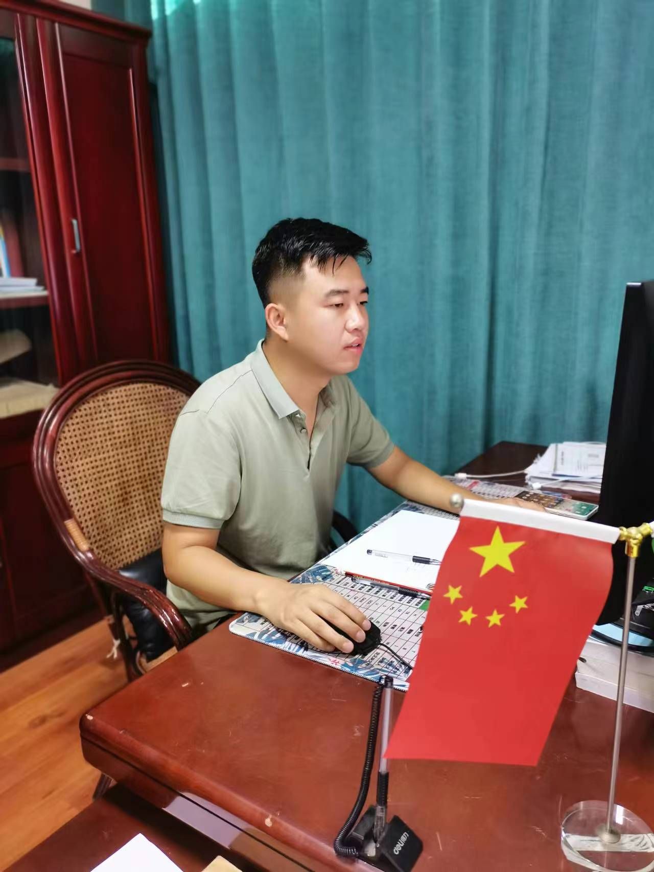 现有专任教师21人