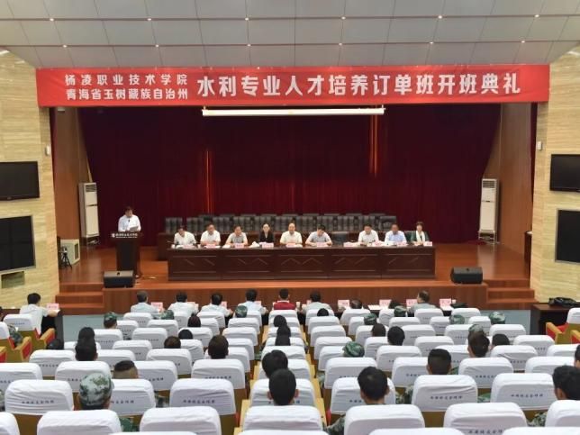 高级工程师1人