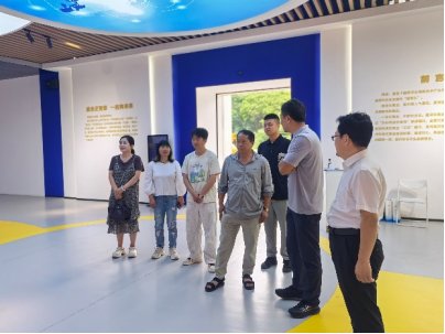 学工办电话