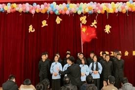 目前本班23人中已有十三名共青团员和