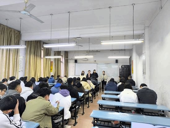 为进一步做好本科班毕业生实习工作
