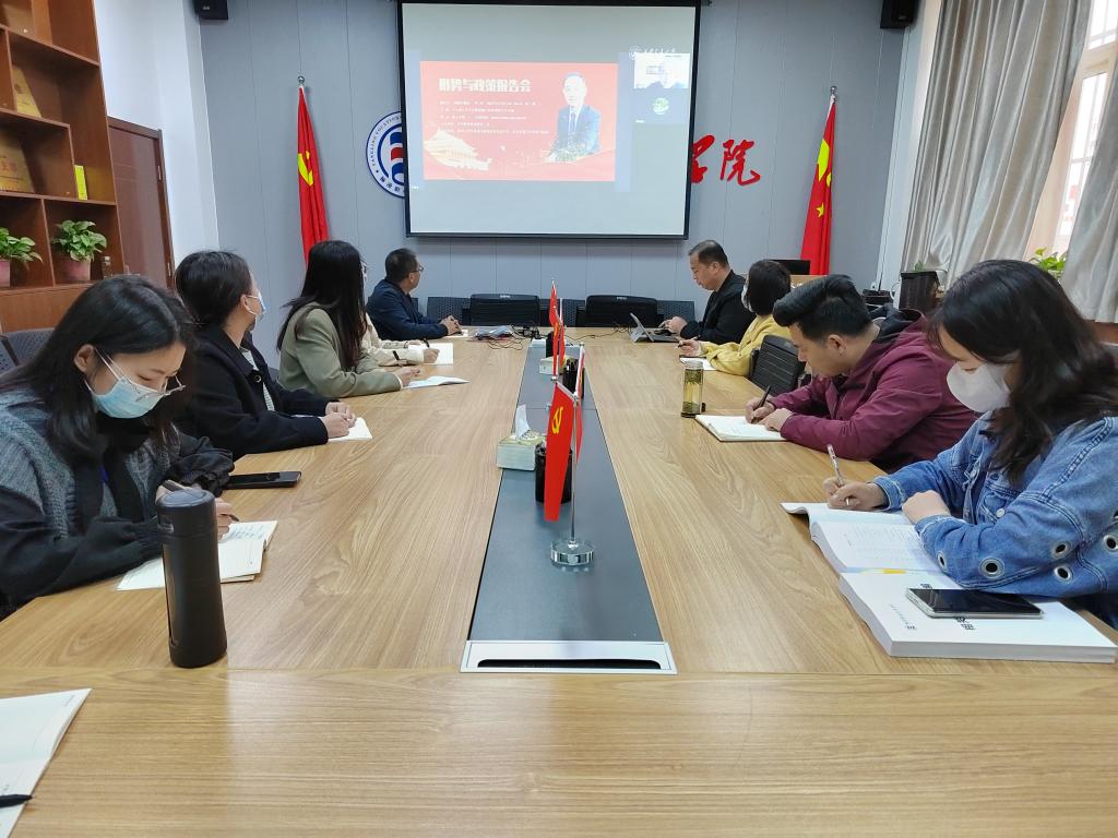 为深入星空官方站线登录入口新手怎么玩