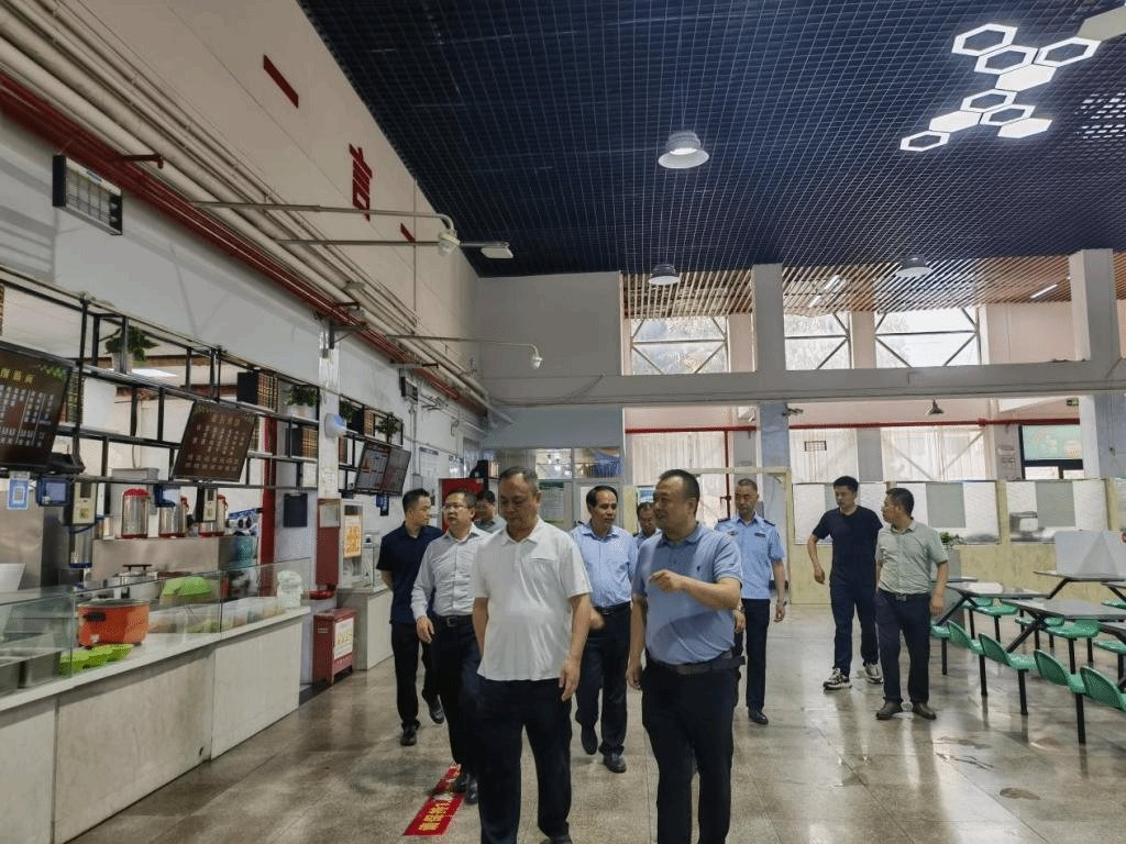 进一步提高了星空注册就送整体形象