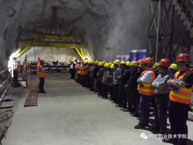 追寻他们实现梦想的脚步